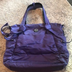 Lululemon sports bag.